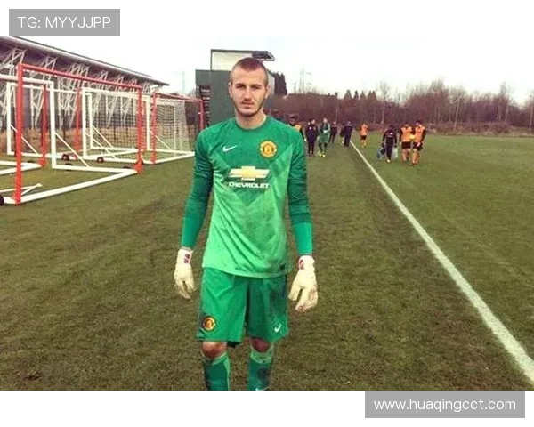 萨维奇职业轨迹分析：从年轻新星到足坛巨星的稳健转型