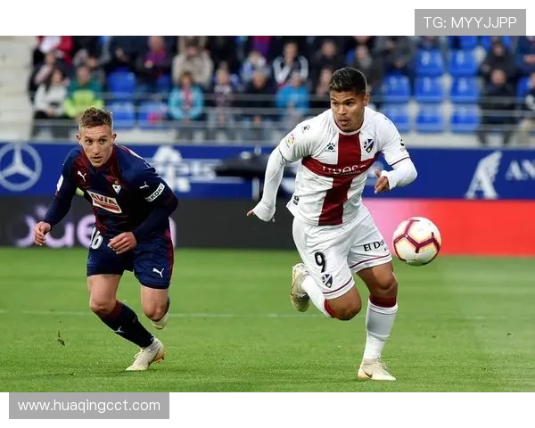 塞维利亚中场拦截能力持续提升，西甲防守表现稳健