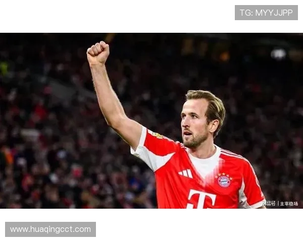 哈里·凯恩家里装修得像个豪宅，这球星下场后倒像邻家大叔了