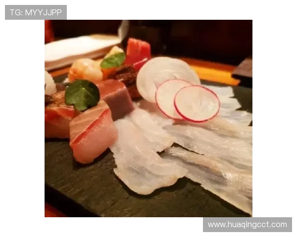 朱雪莹训练完直接拎爱马仕去吃人均三千的日料